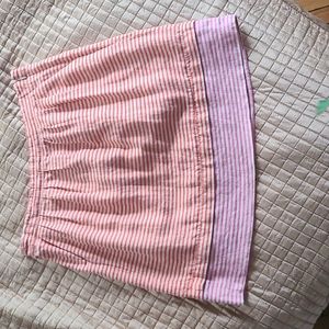 Cute skirt with pockets!